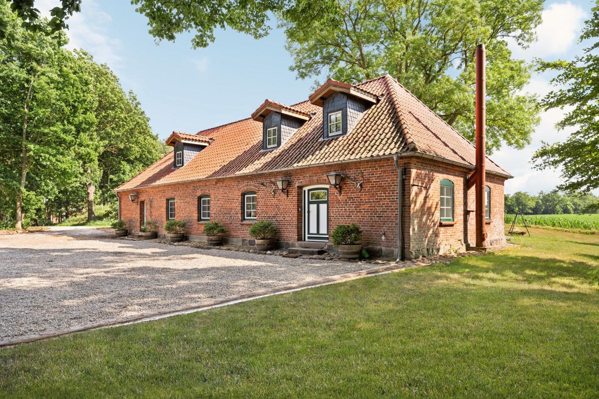 Ferienhaus "Altes Backhaus" - Gut Kletkamp Ngoại thất bức ảnh